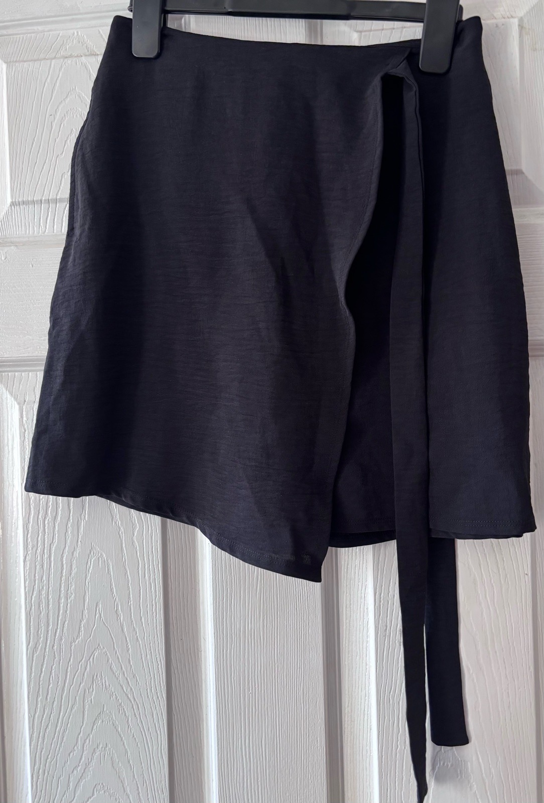Halara Black Wrap style Skort