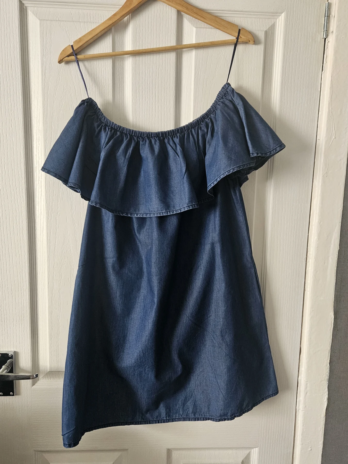 Women’s Off-Shoulder Ruffle Chambray Denim Shift Mini Dress