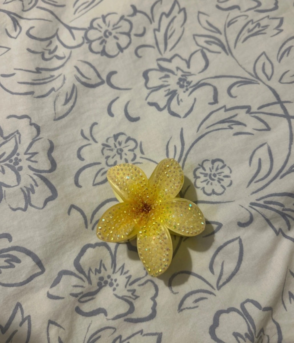Handmade yellow bedazzled glitter flower claw clip