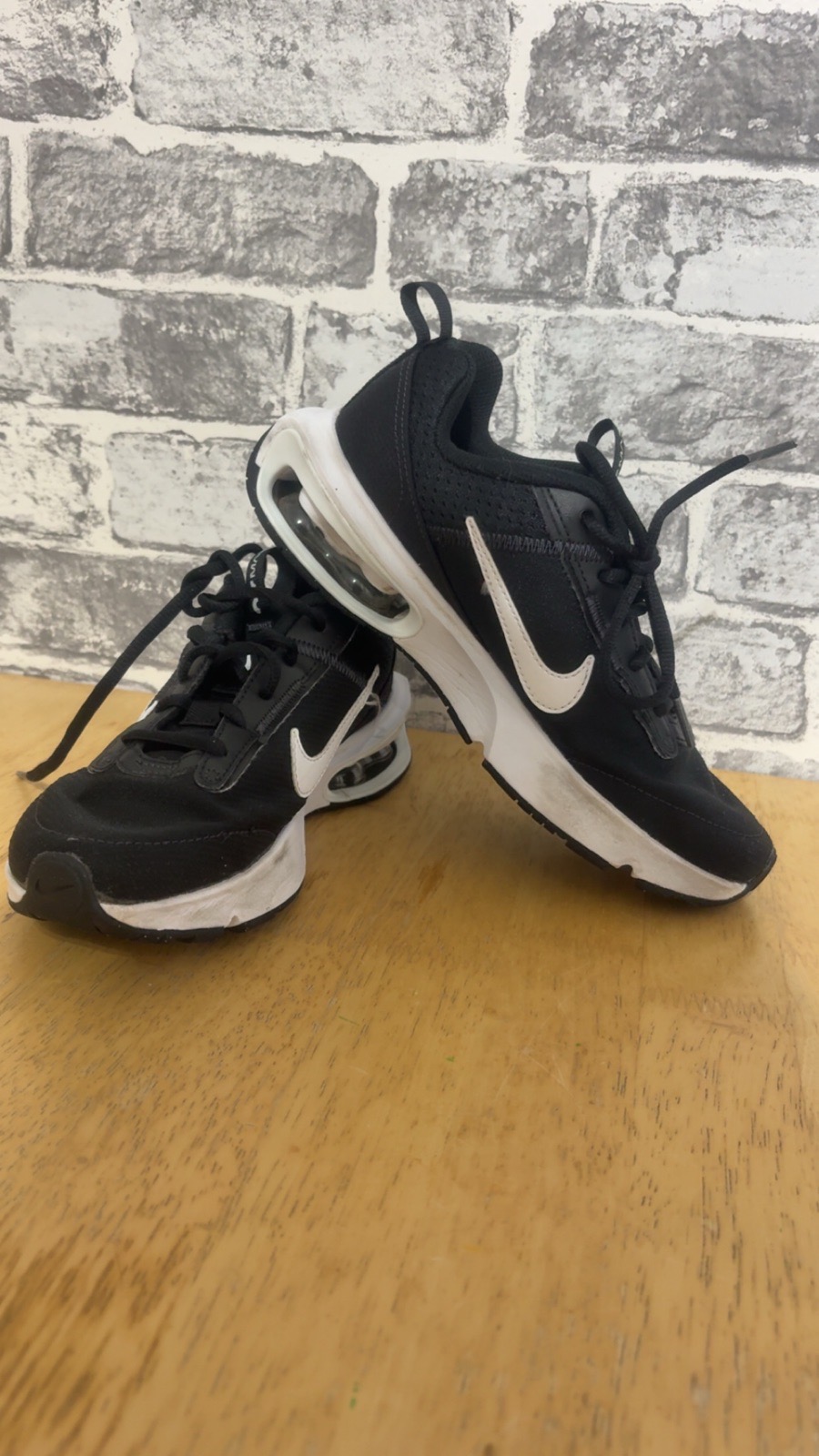 Nike Trainers Size 4 Jr