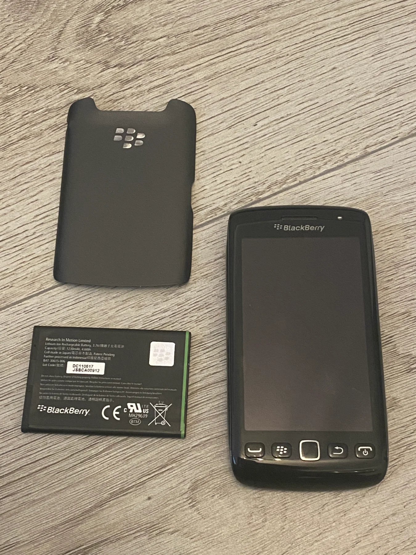 Blackberry 9860