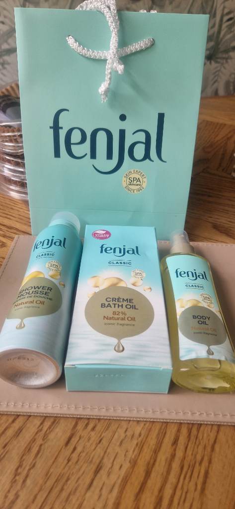 3 full size bath products - fenjal