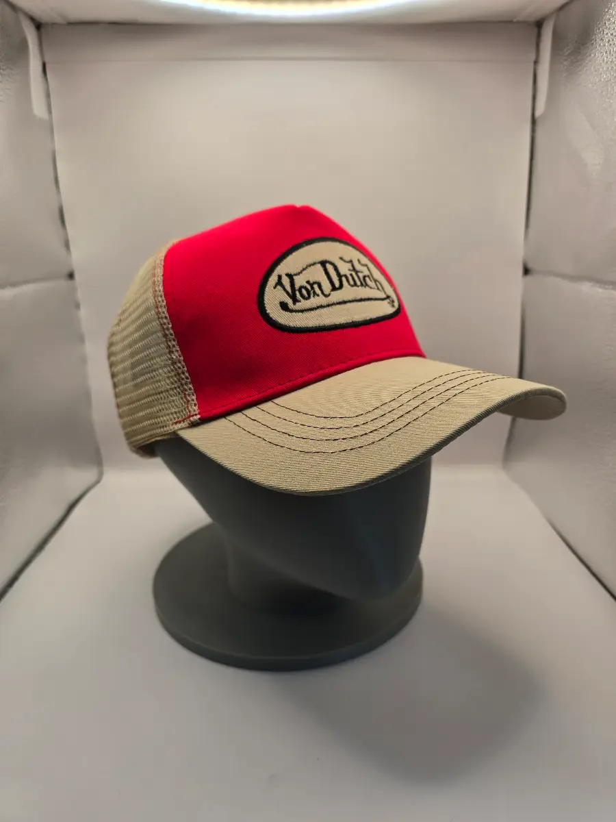 ❤️ Von Dutch Trucker Cap – Red & Beige – New