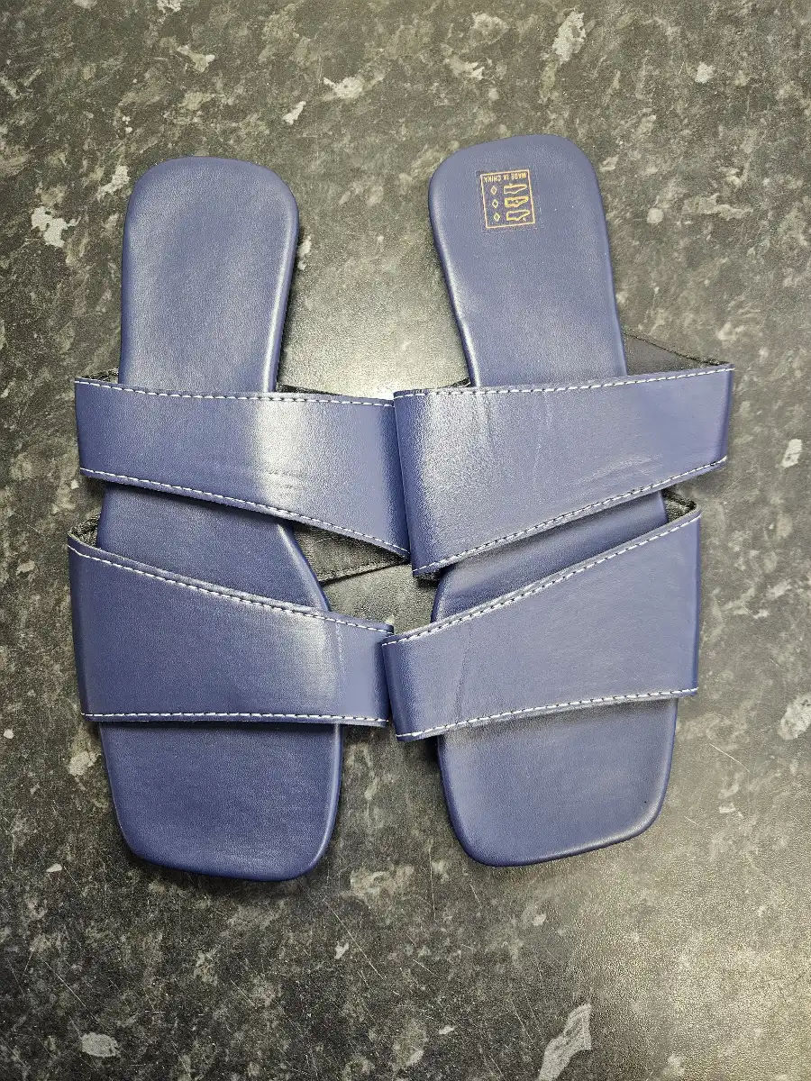 Navy blue faux leather flat cross strap sliders square toe size 7 / 40