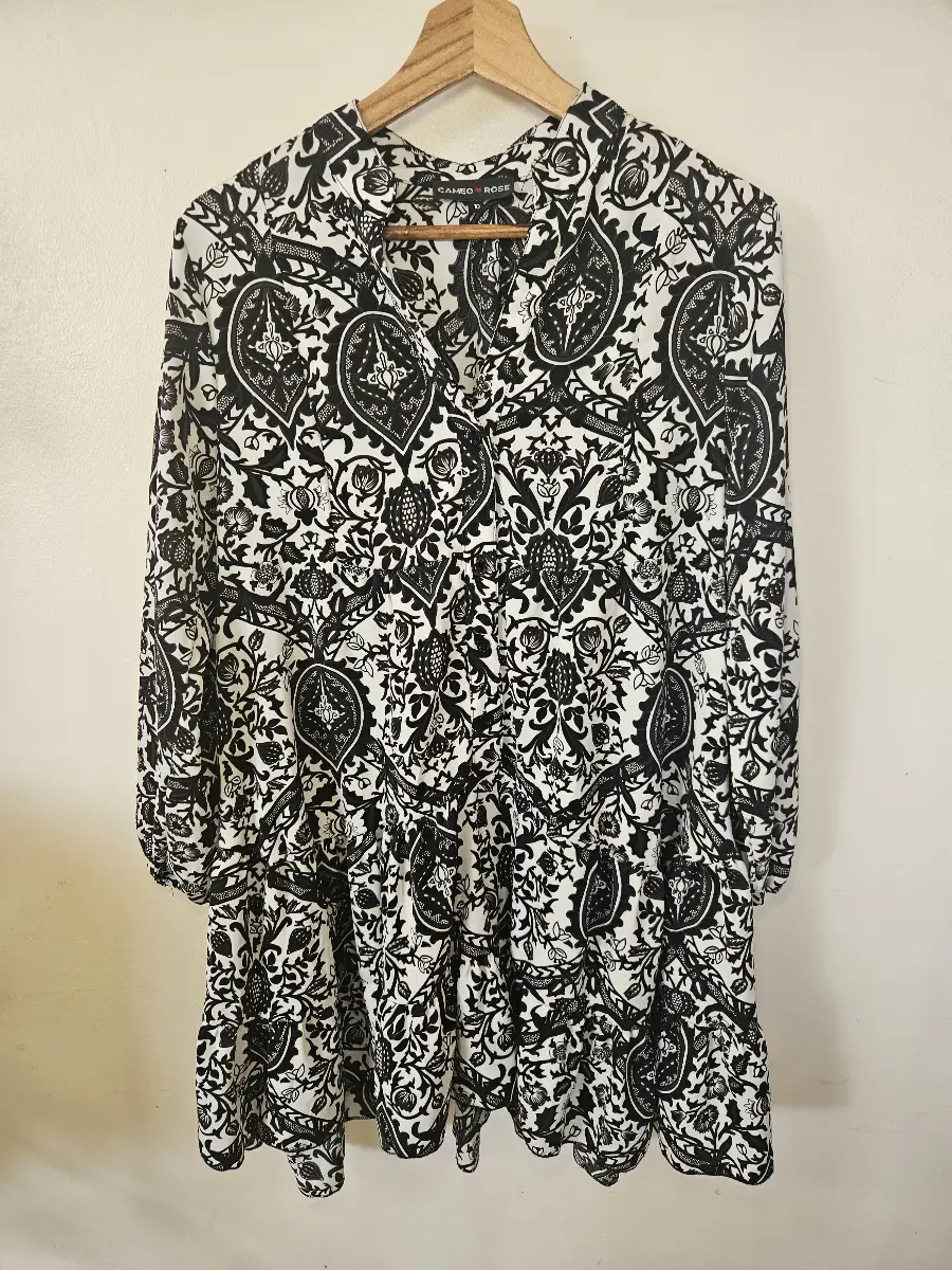 Cameo Rose black white paisley tiered smock mini dress size 10 New Look