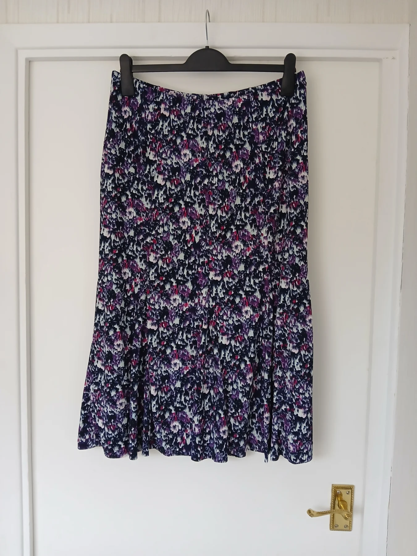 CC Country Casuals Purple & Navy Abstract Floral Midi Skirt Size M UK 12-14