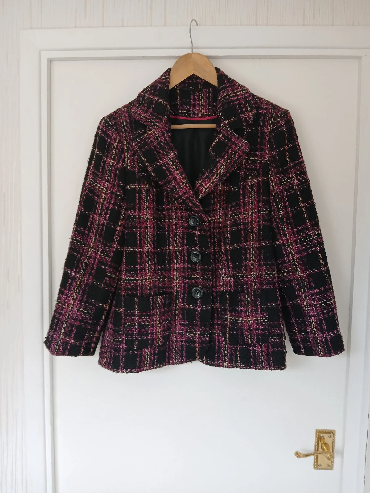 Edinburgh Woolen Mill (ISLE) Women's Magenta Pink Black Plaid Tweed Boucle Jacket Size 16
