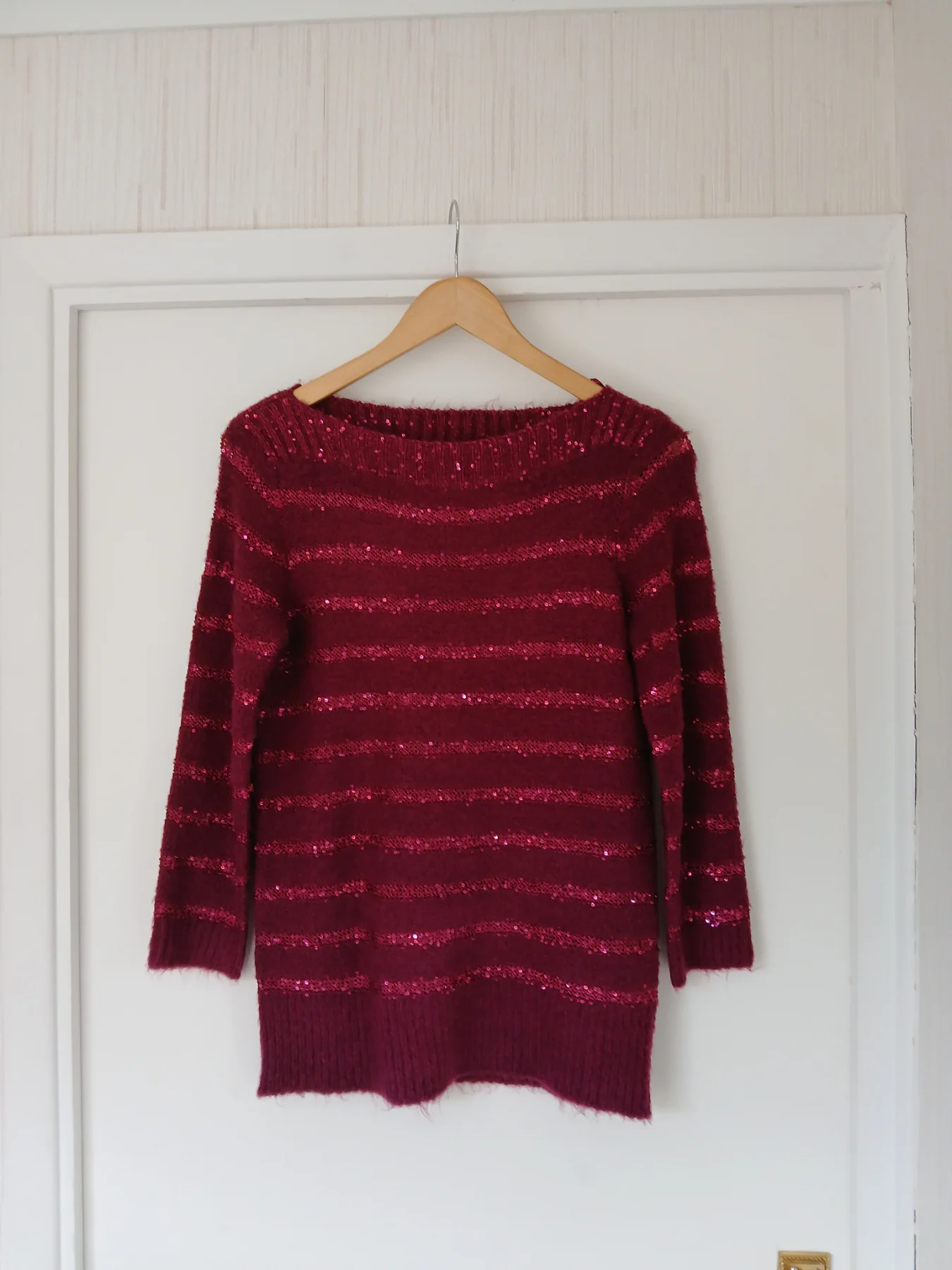 M&Co Women's Size 8 Sparkly Striped Sequin Boat Neck Jumper Burgundy Pink