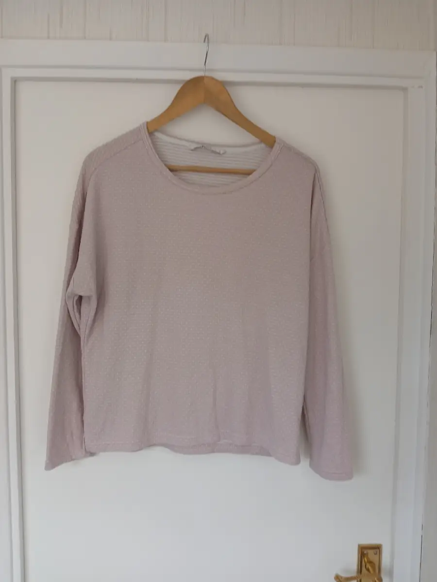 Tu Woman Light Pink Fine Knit Long Sleeve Top Size 8