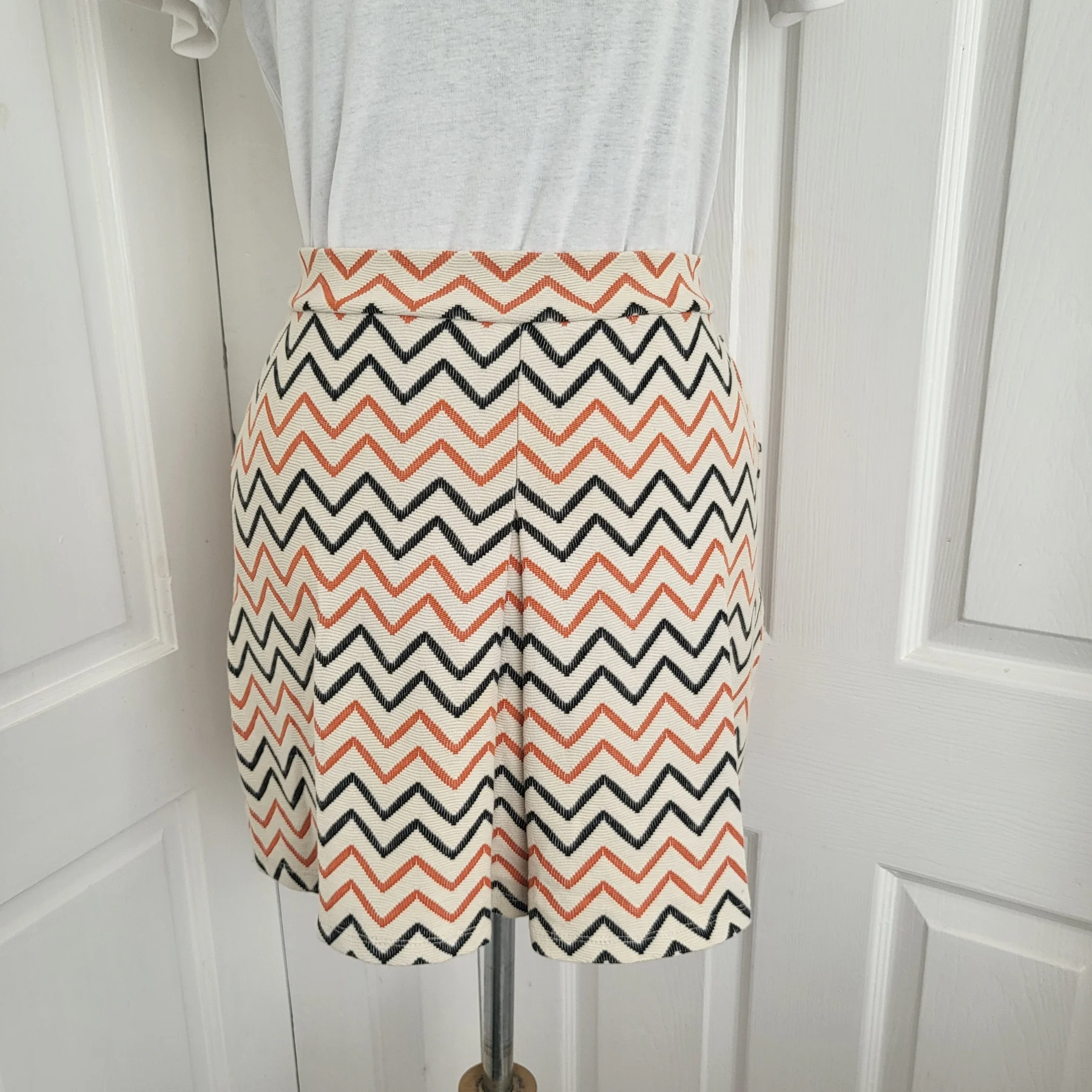 Atmosphere Ladies A Line Orange & Black Geometric Print Mini Skirt Size 8