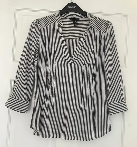 H&M Ladies Top Size 8