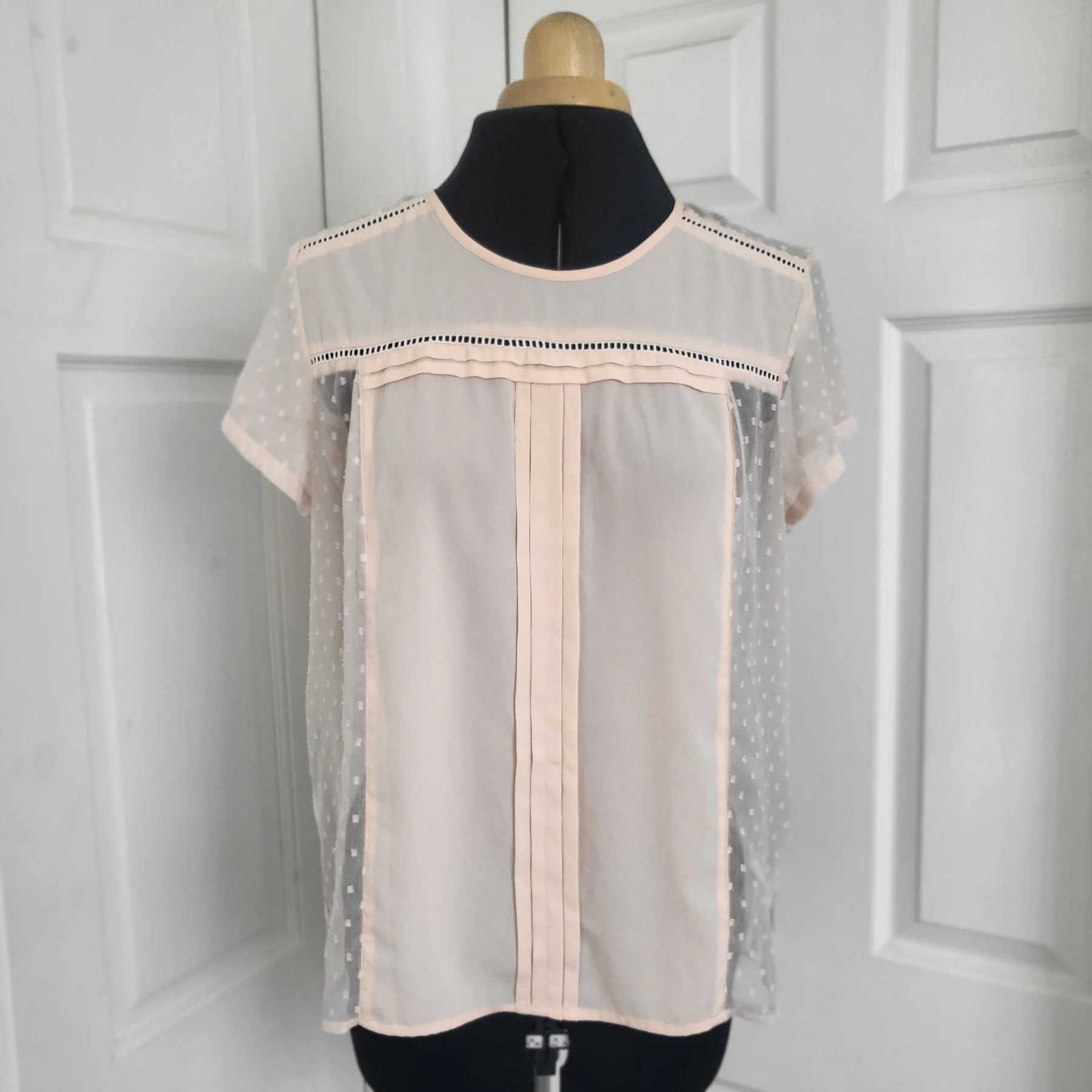 Anne Weyburn Swiss Dot Sheer Short Sleeve Blouse/Top (Pleated Front) Size 14