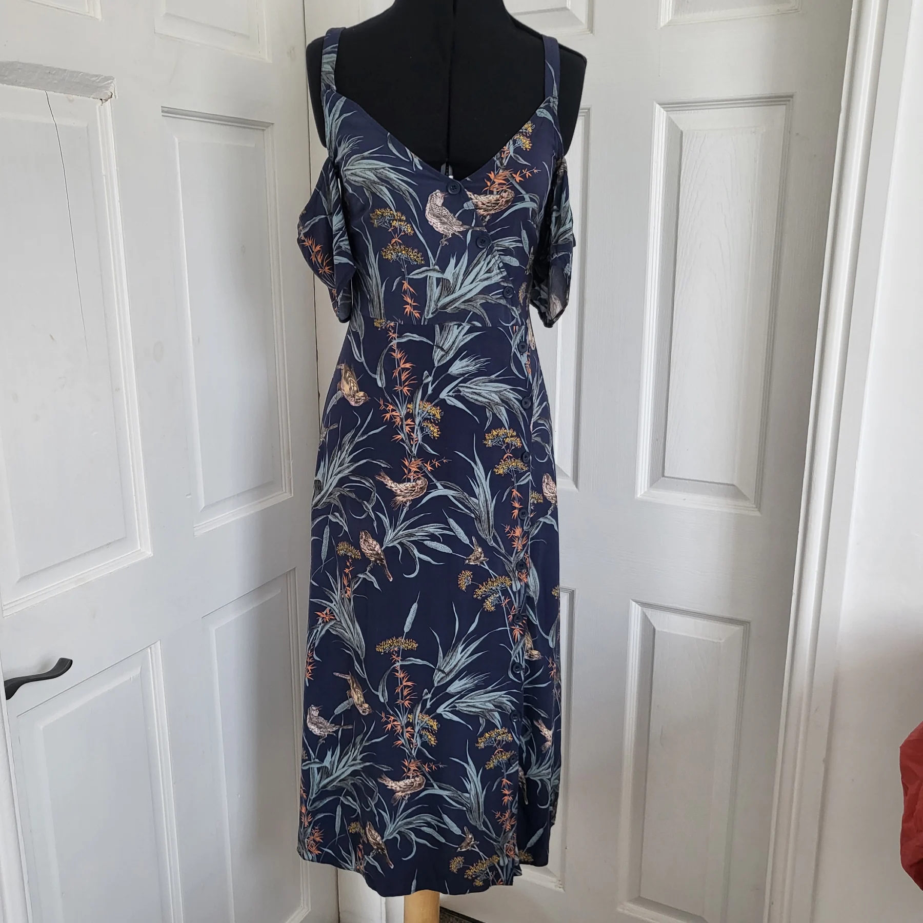 Warehouse Navy Blue Botanical Print Cold Shoulder Midi Dress UK 8 Summer Flutter