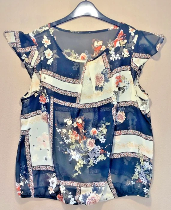 Women’s Floral Paisley Print Short Sleeve Blouse Size Large