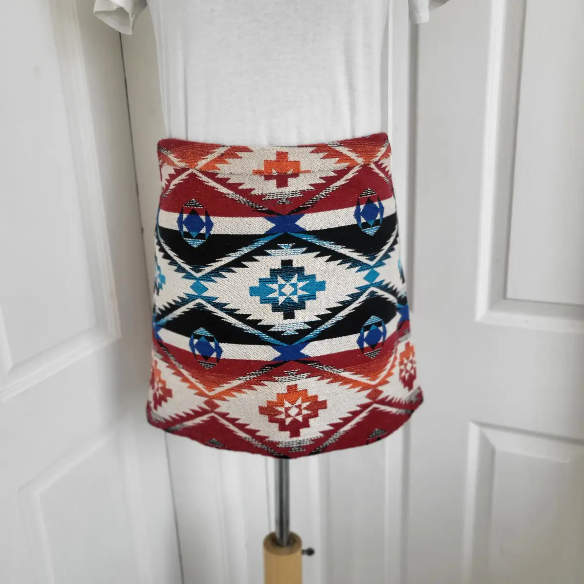 Topshop Ladies Aztec Patterned Mini Skirt Size 10