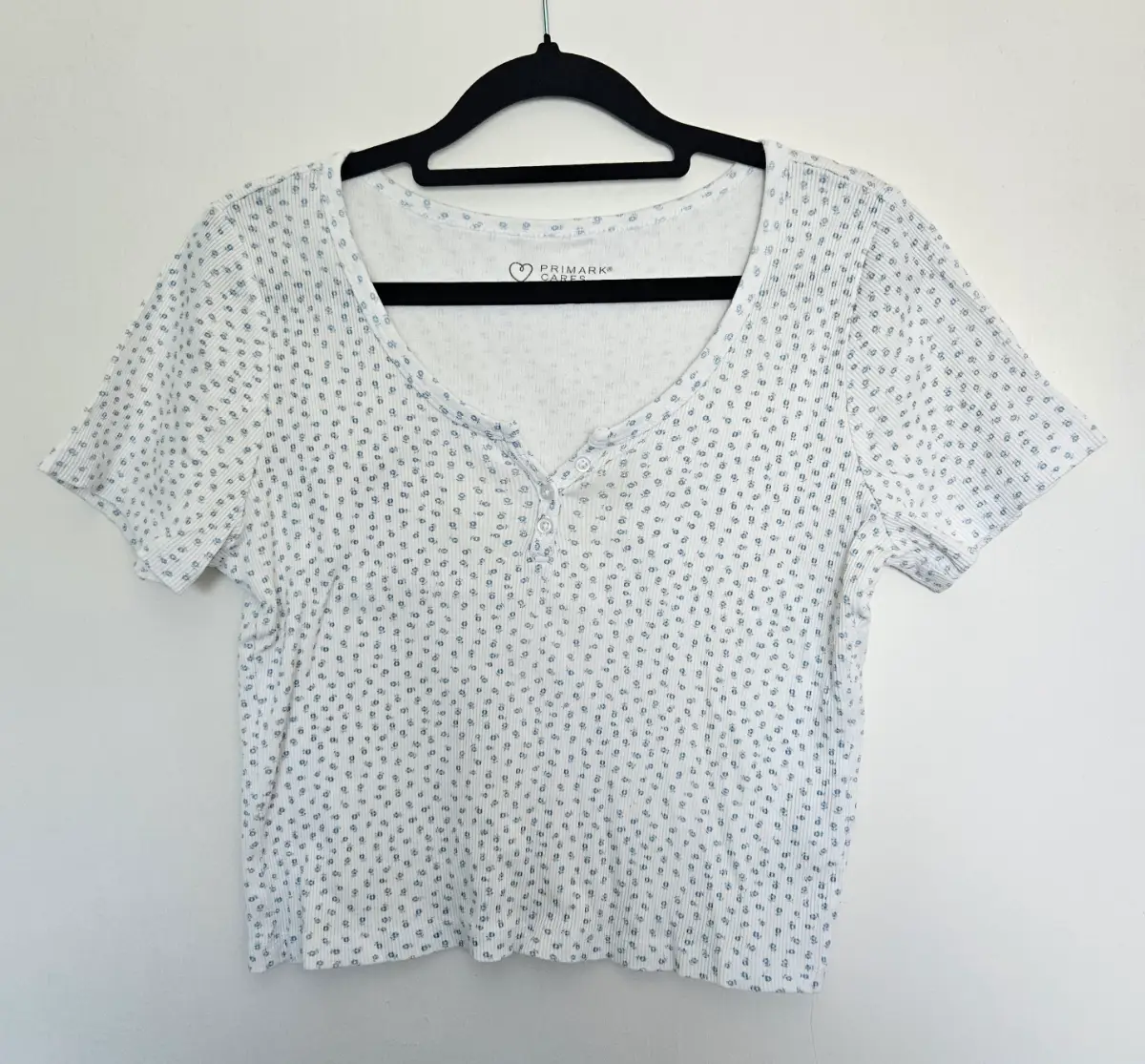 Primark White & Blue Ditsy Floral Pointelle Ribbed Crop Henley Top Size L