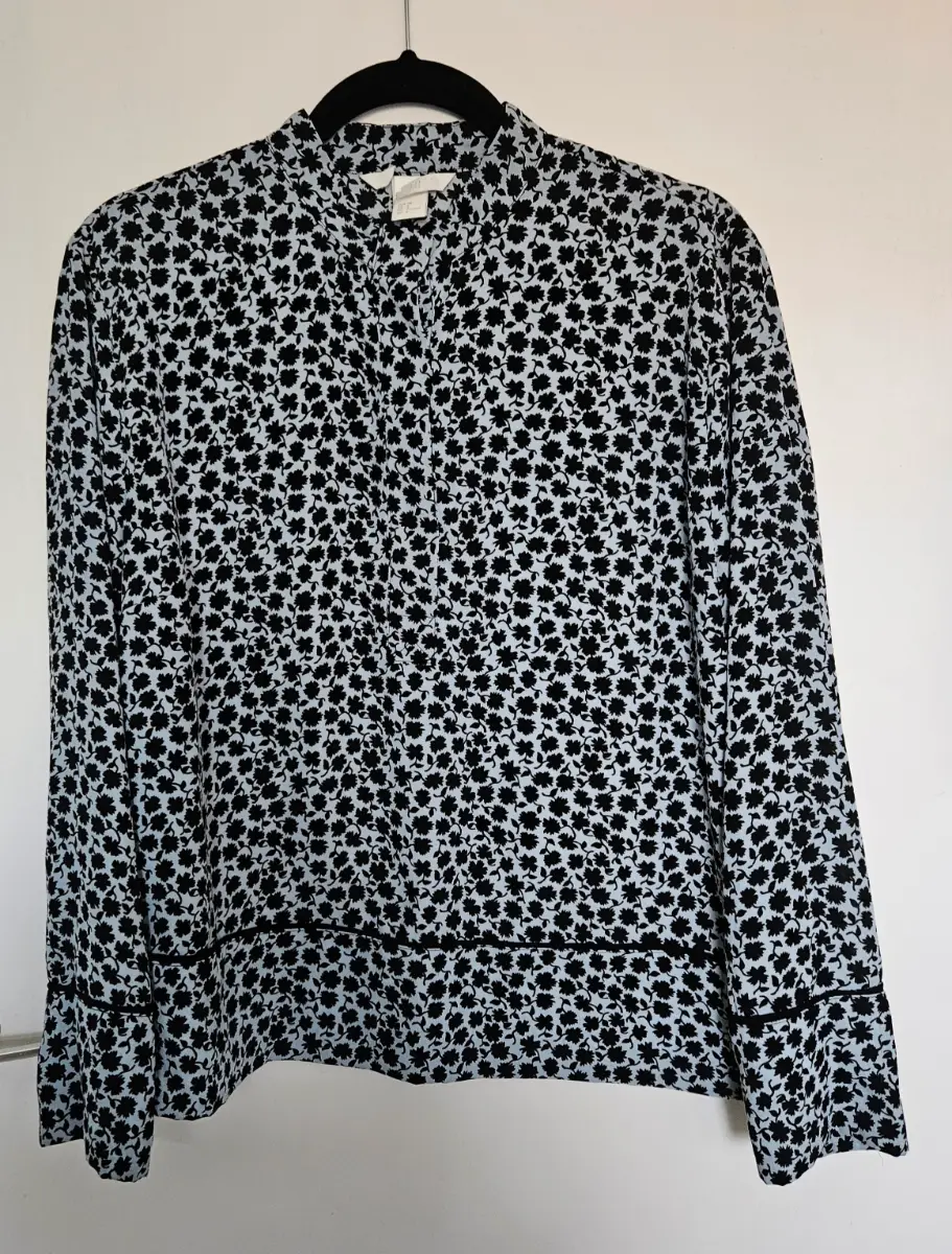 H&M Baby Blue & Black Ditsy Floral Smart Casual Blouse Top Size UK 10