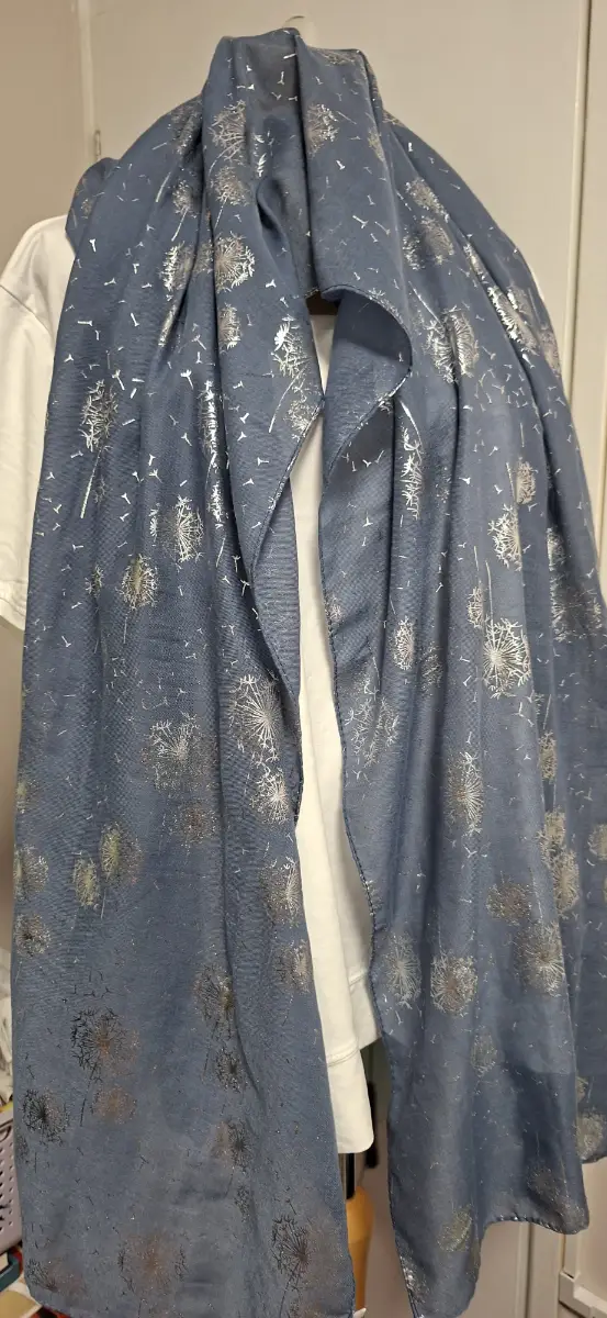 Blue scarf with silver flowers by POM