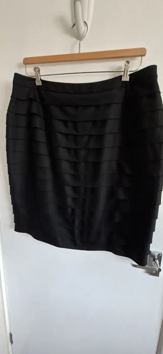 Black tiered Laura Ashley skirt size 20