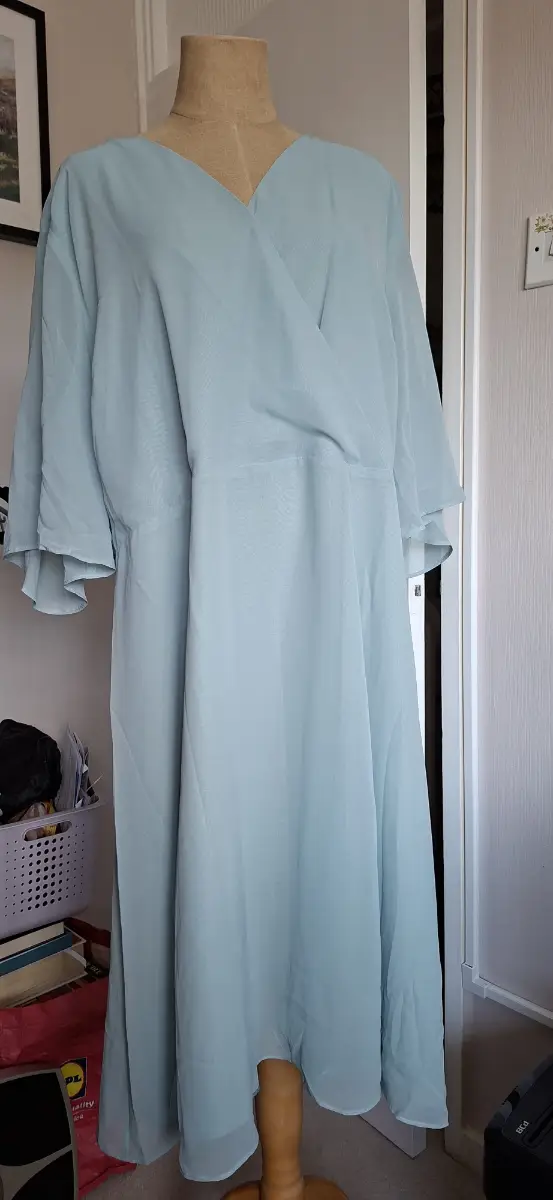 Mint green capsule occasion dress size 24