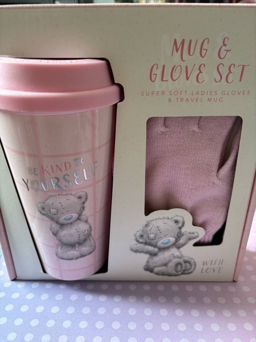 Tatty teddy mug and glove set