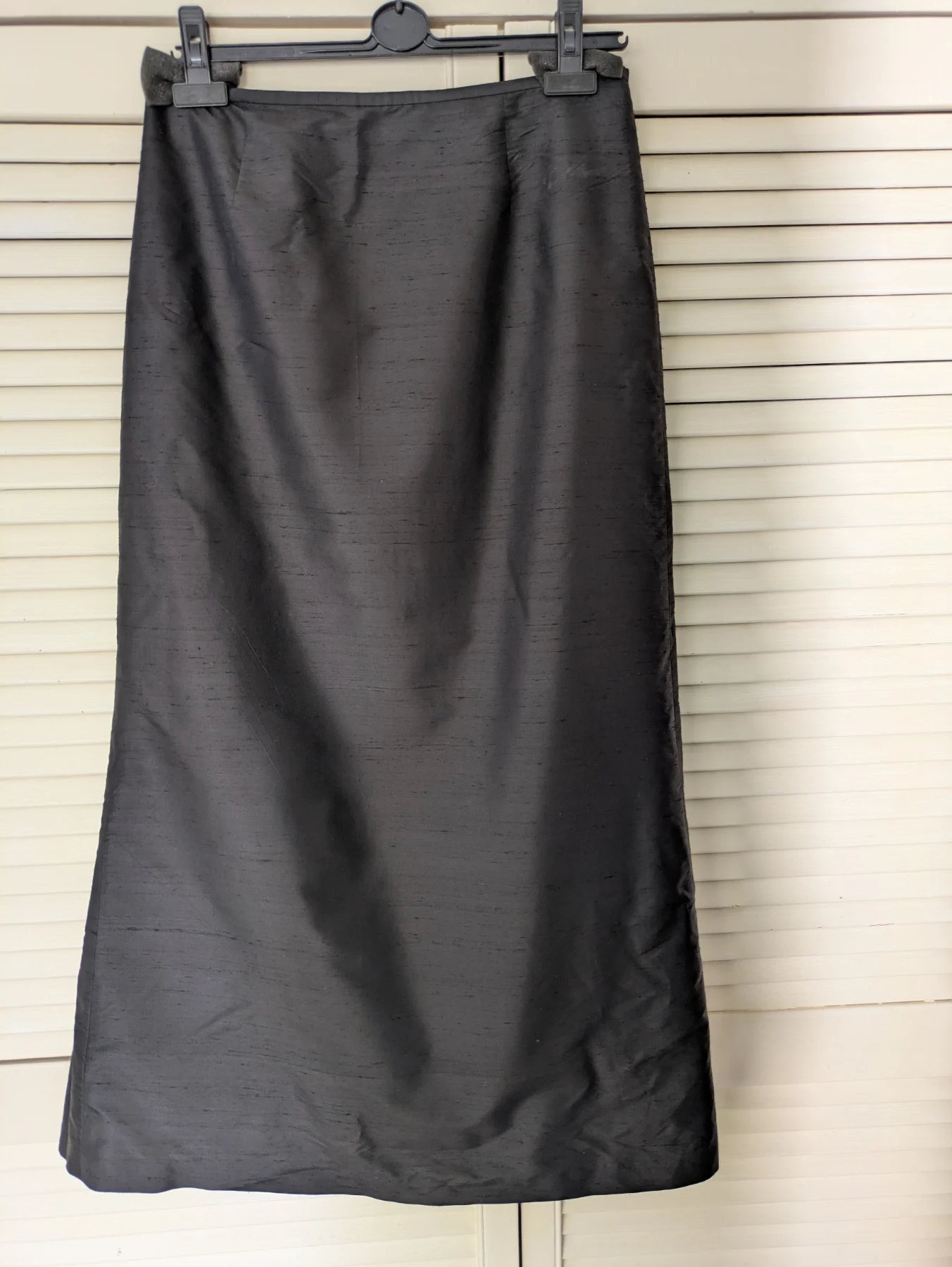 Black full length lined pure silk evening skirt. Size 14. Brand new with tags.