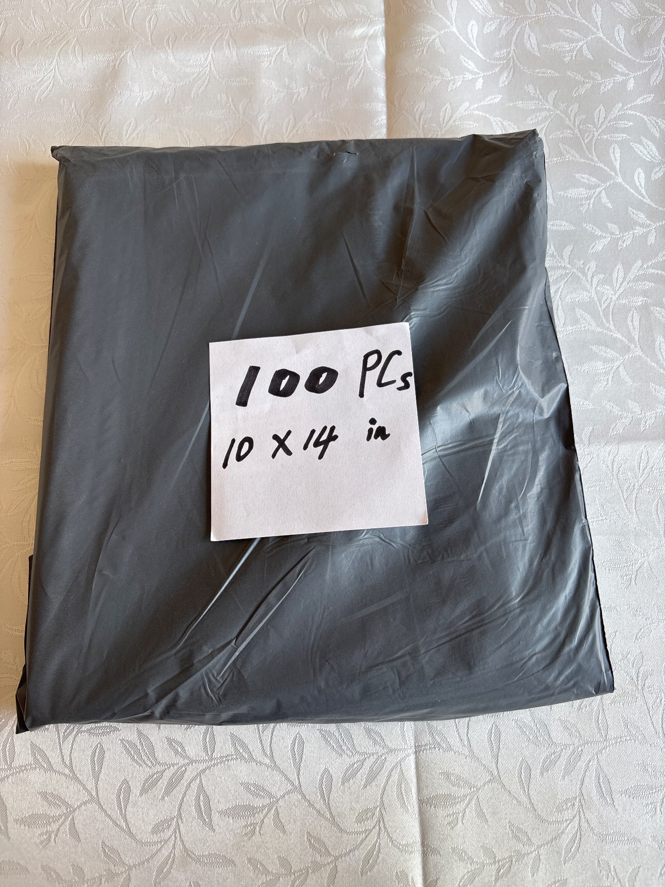 100 PCs 10x14” Mailing Bags