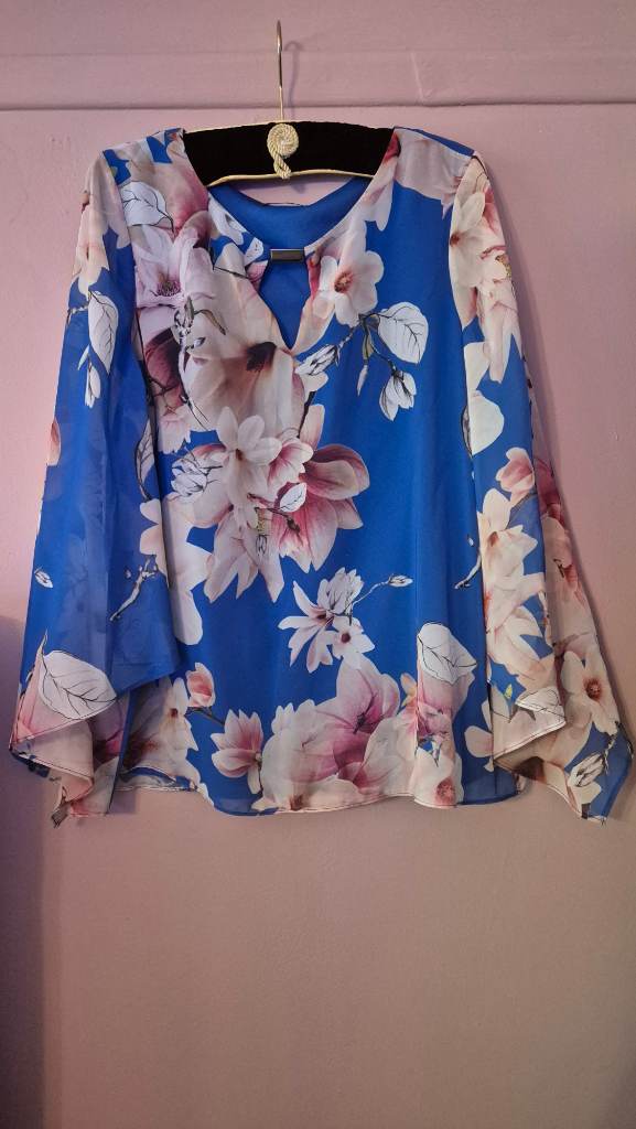 Roman blouse