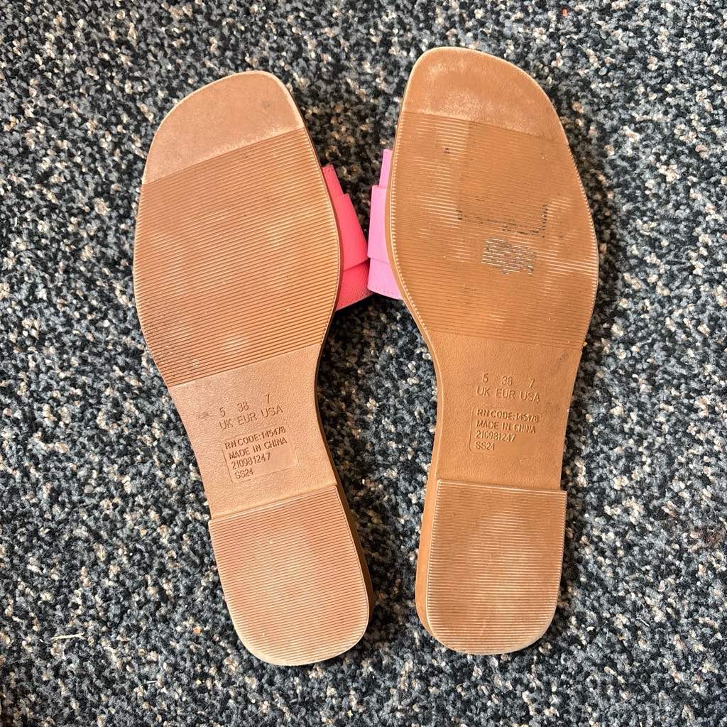 Primark sliders