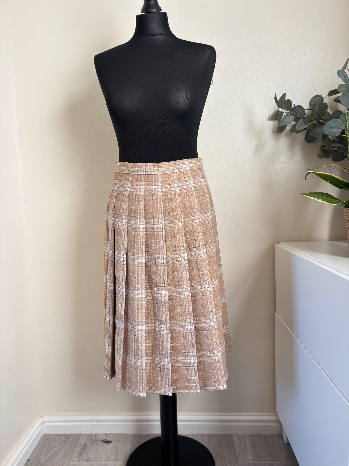 Marks and Spencer vintage midi skirt size 10