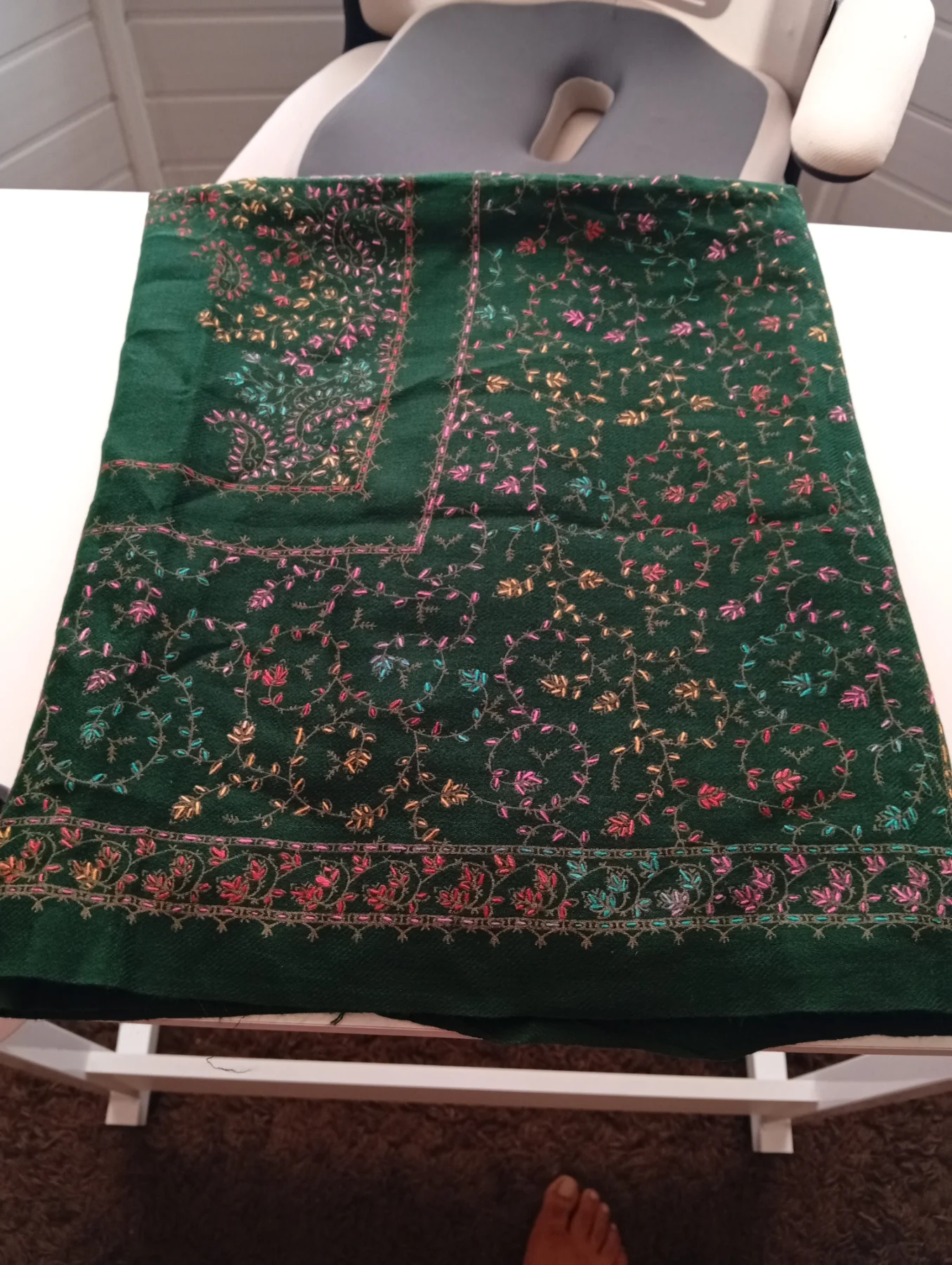 Women's shawl/staller