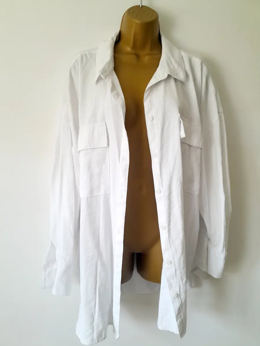 size 22 Oversized bright white shirt