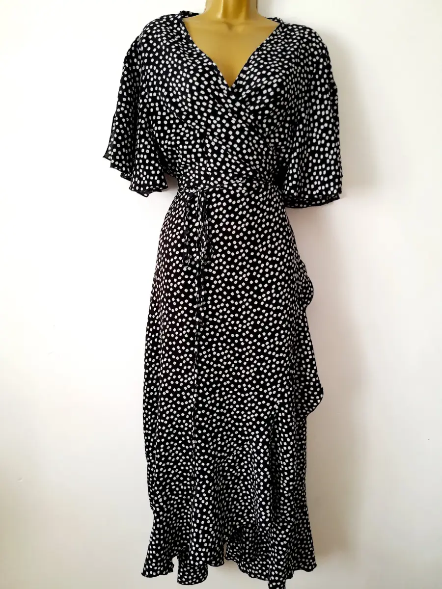 size 20-22 black floral wrap dress 2XL  midi summer flattering