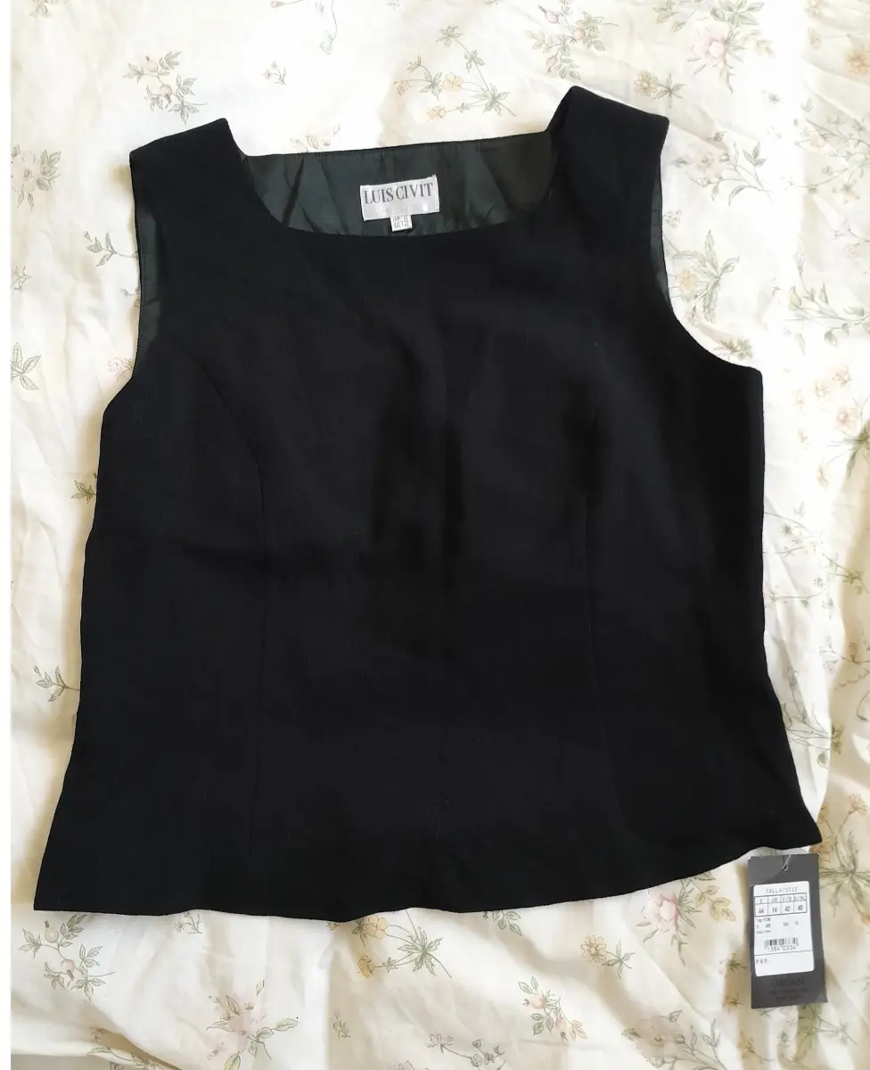 NWT size 14 Luis civit wool fitted formal elegant top