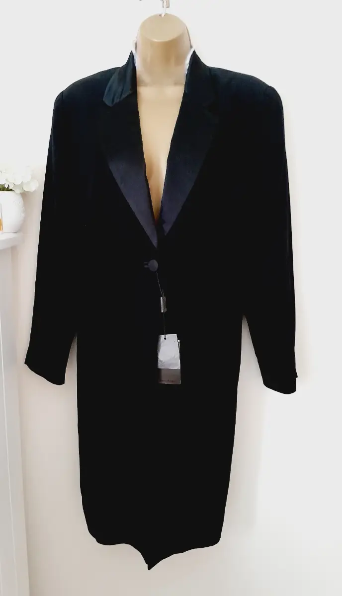 Nwt luis civit longline black tuxedo blazer