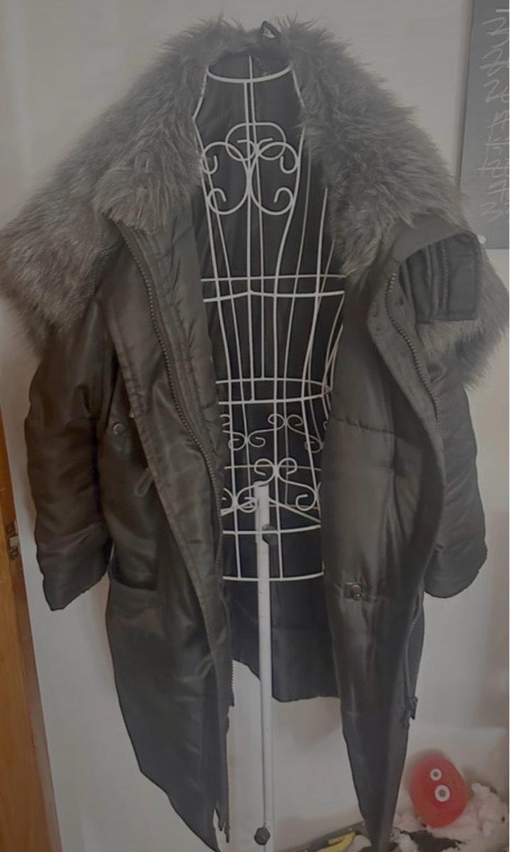 Black Boohoo Size 10 Winter Coat Fur Hood