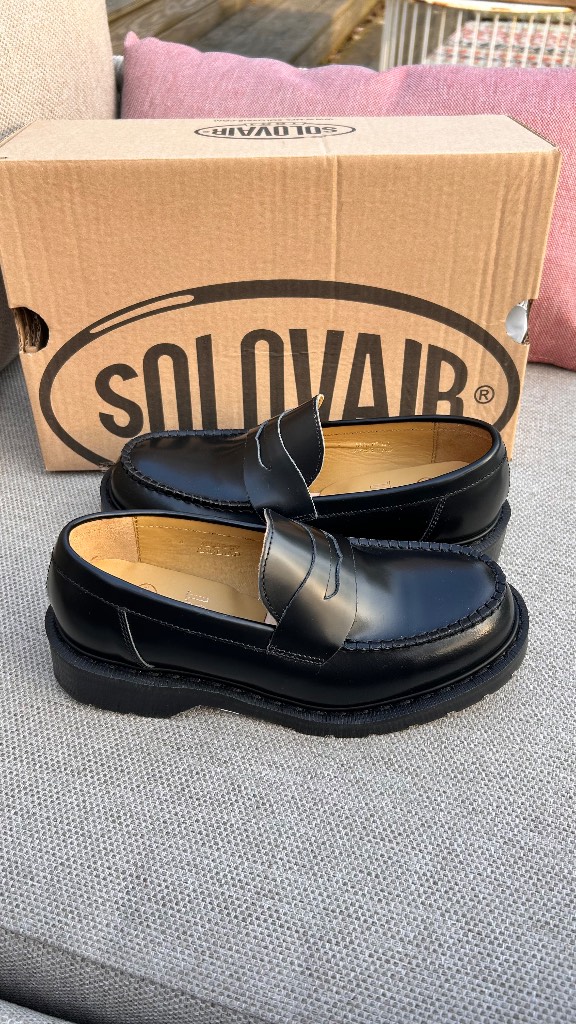Toast Solovair black leather loafers