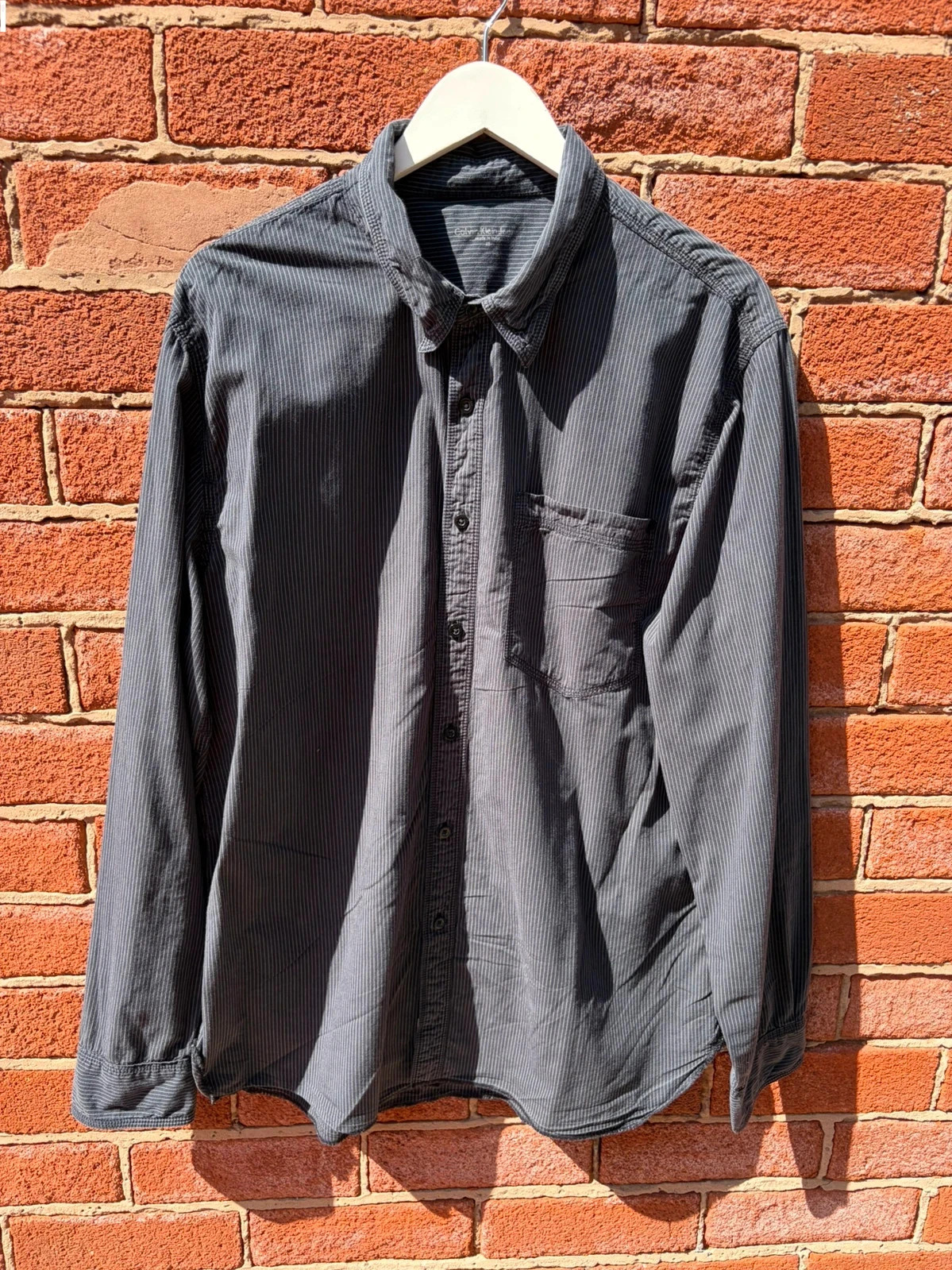Calvin klein men’s XL striped black shirt