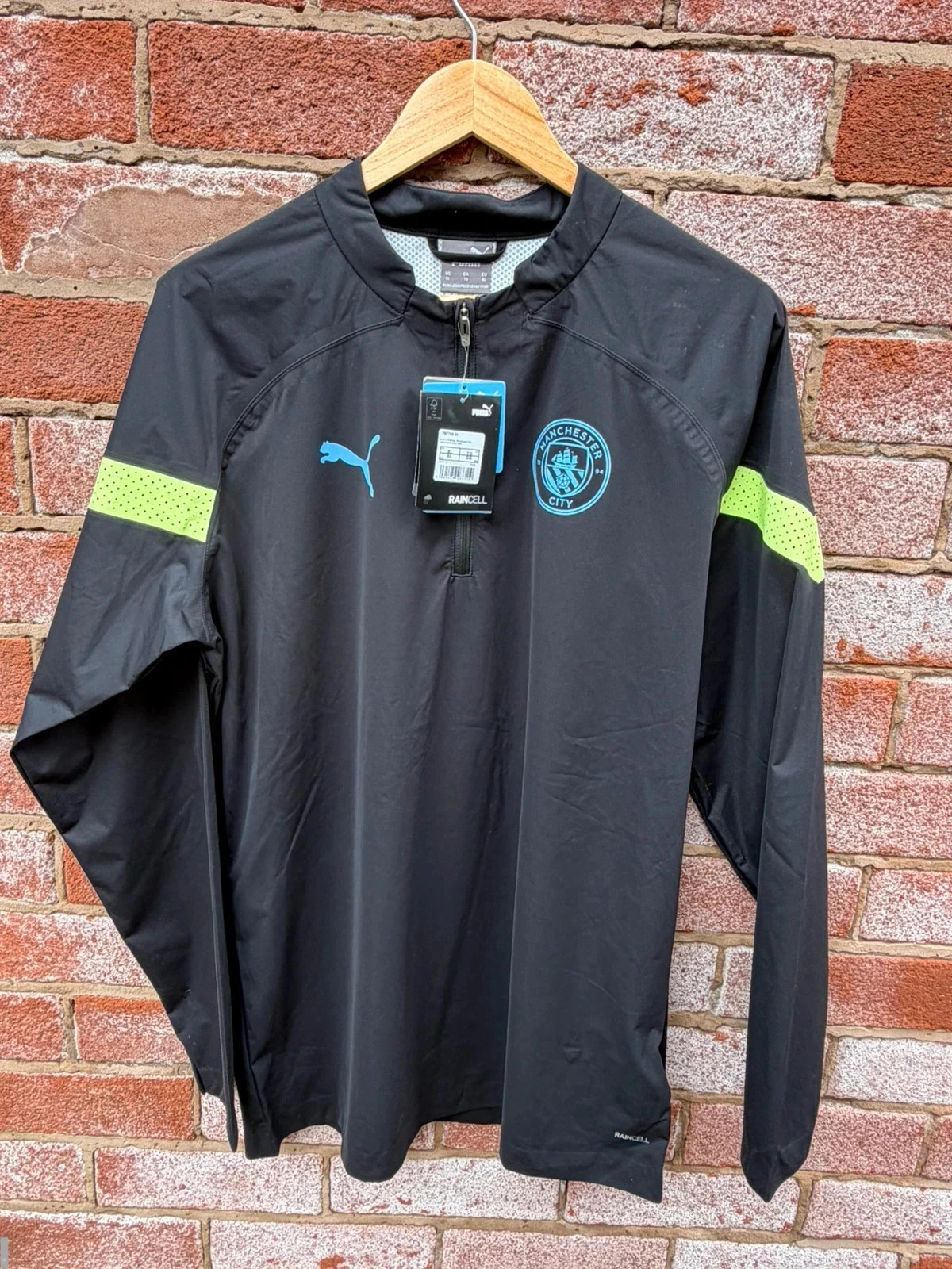 Puma Manchester City rain cell training windshieldp pro top black fuzzy light men’s XL