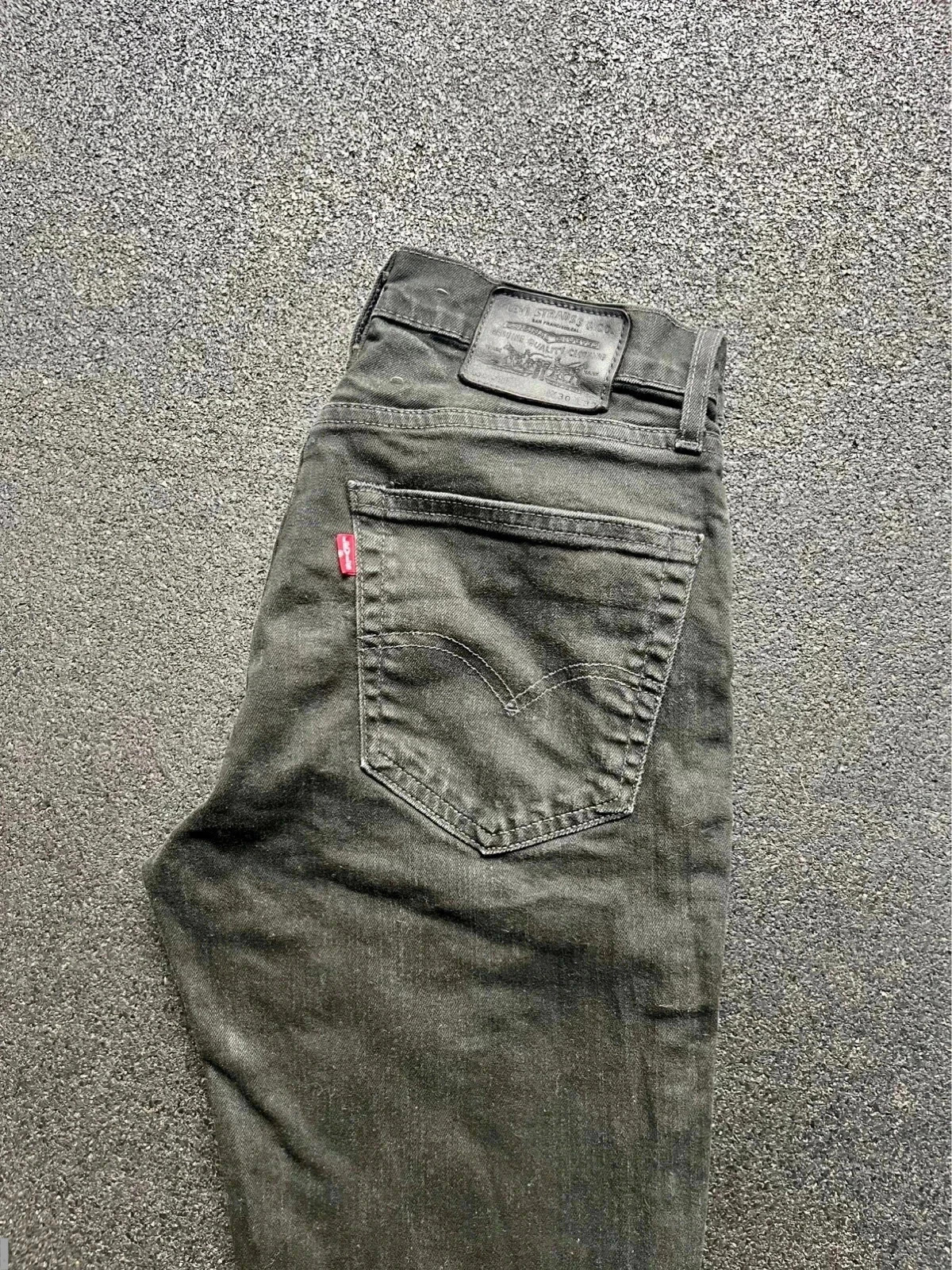 Levi’s premium 511 slim fit jeans men’s W30 L32 black stretch