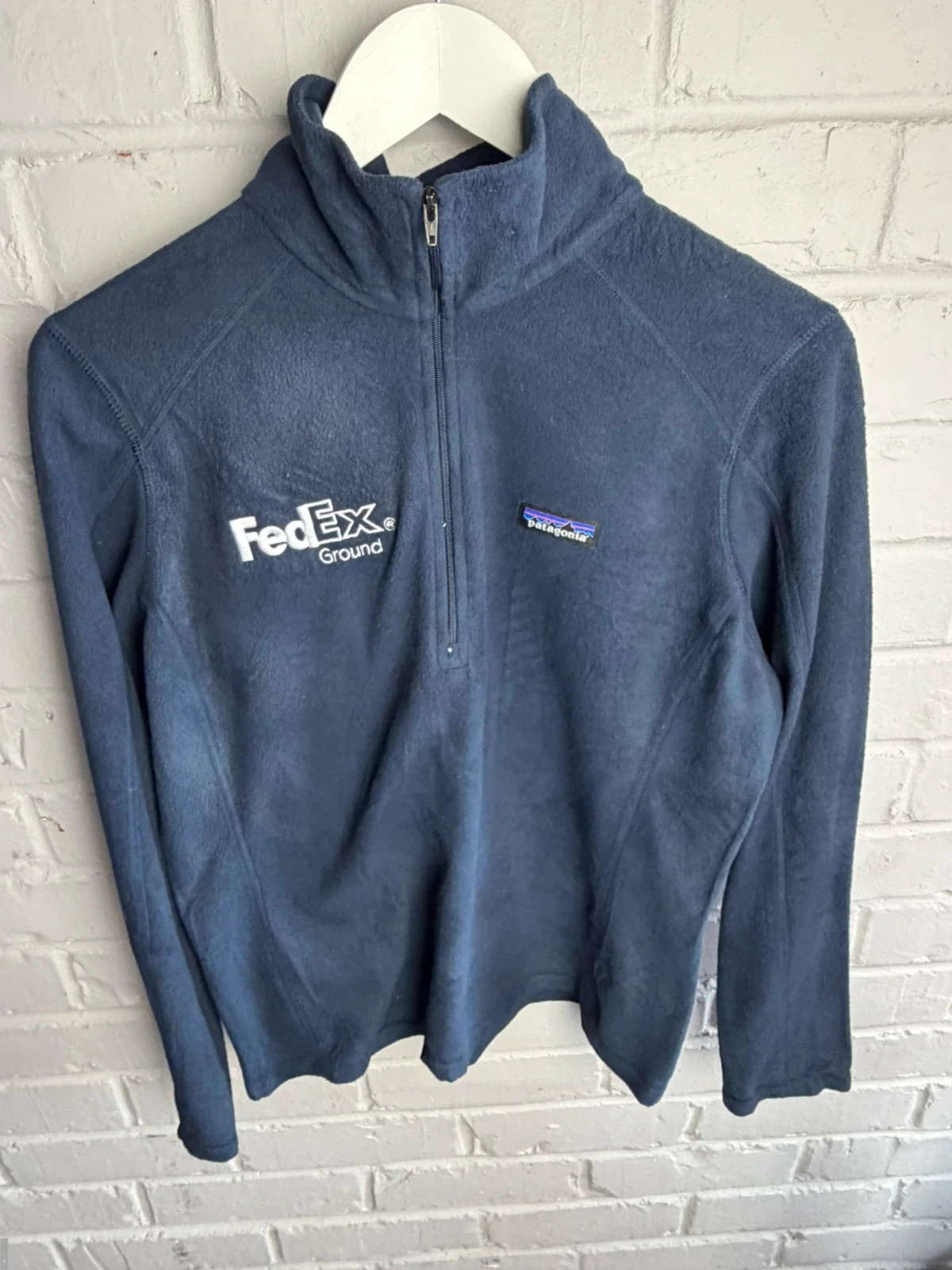 Patagonia fleece 1/4 zip navy thermal men’s medium