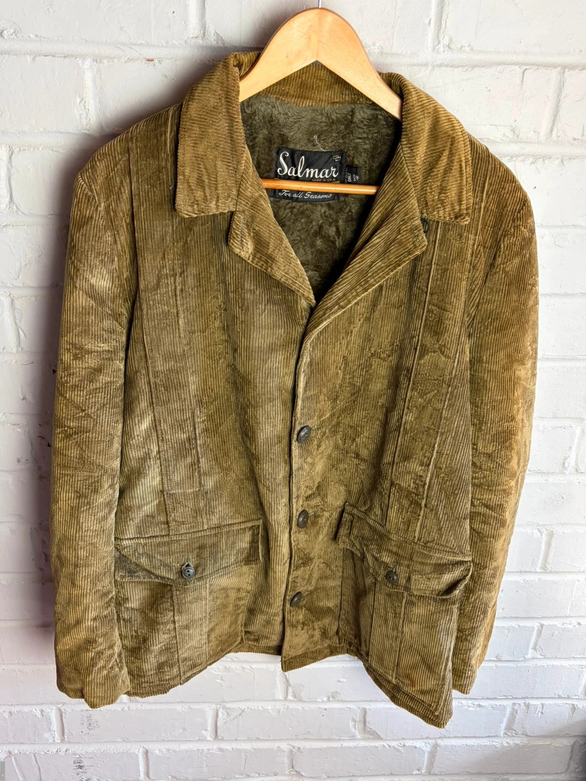 Salman brown Corduroy style coat for all seasons women’s medium.