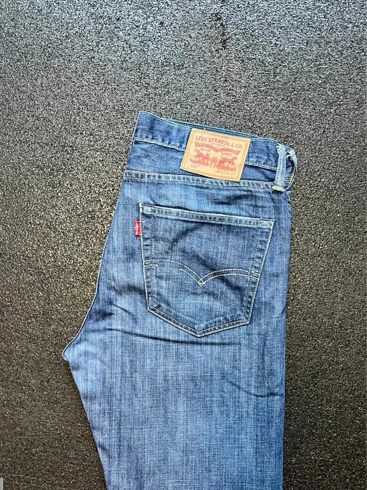 Levi’s 508 discontinued tapered blue jeans men’s W32 L32