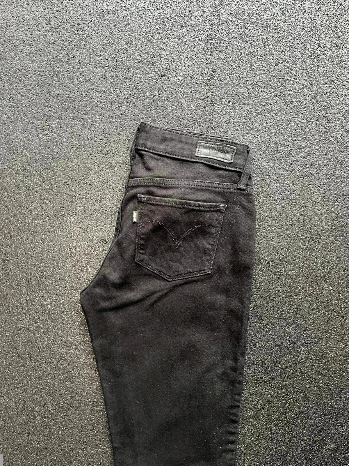 Levi’s slight curve modern rise skinny black stretch jeans uk 8 w26 L28 altered