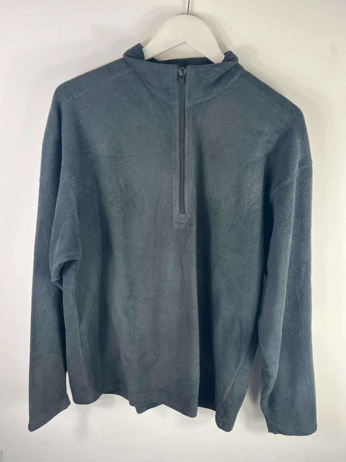 Columbia /1/2 zip windbreaker fleece / men’s medium / black