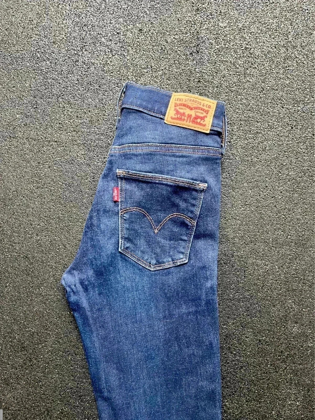 Levi’s slimming skinny stretch vintage jeans women’s uk 6 W25 L30