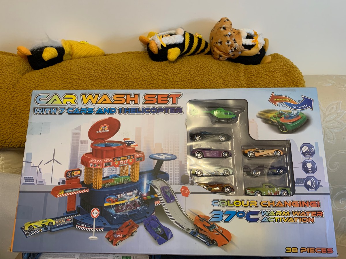 Car wash garage