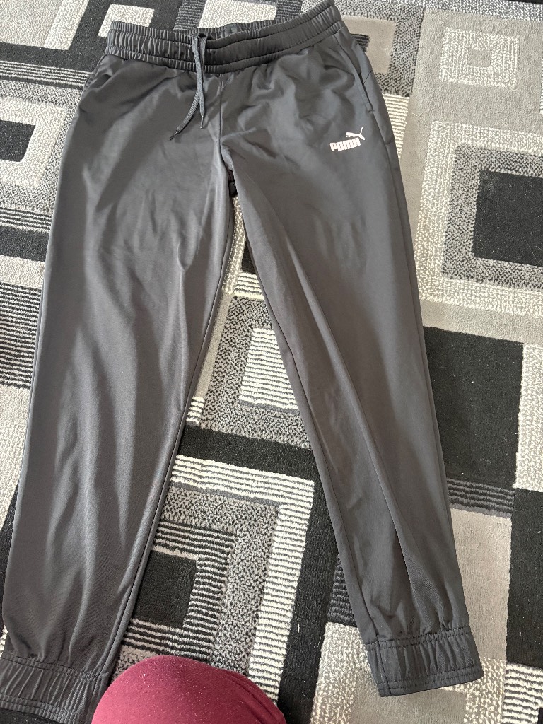 Puma joggers
