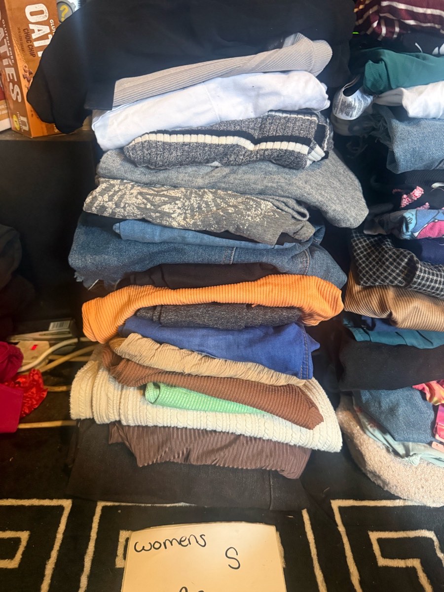 Huge women’s bundle 18 items