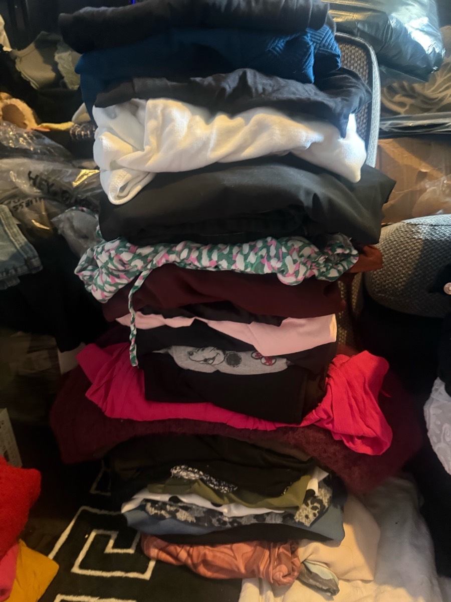 Huge women’s bundle 27 items